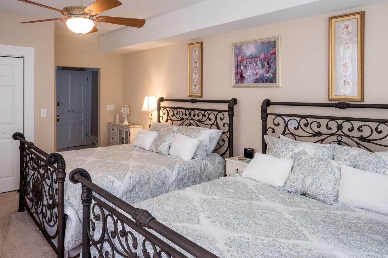 Dennison Street Inn, B & B โคโลเนียลบีช ภายนอก รูปภาพ
